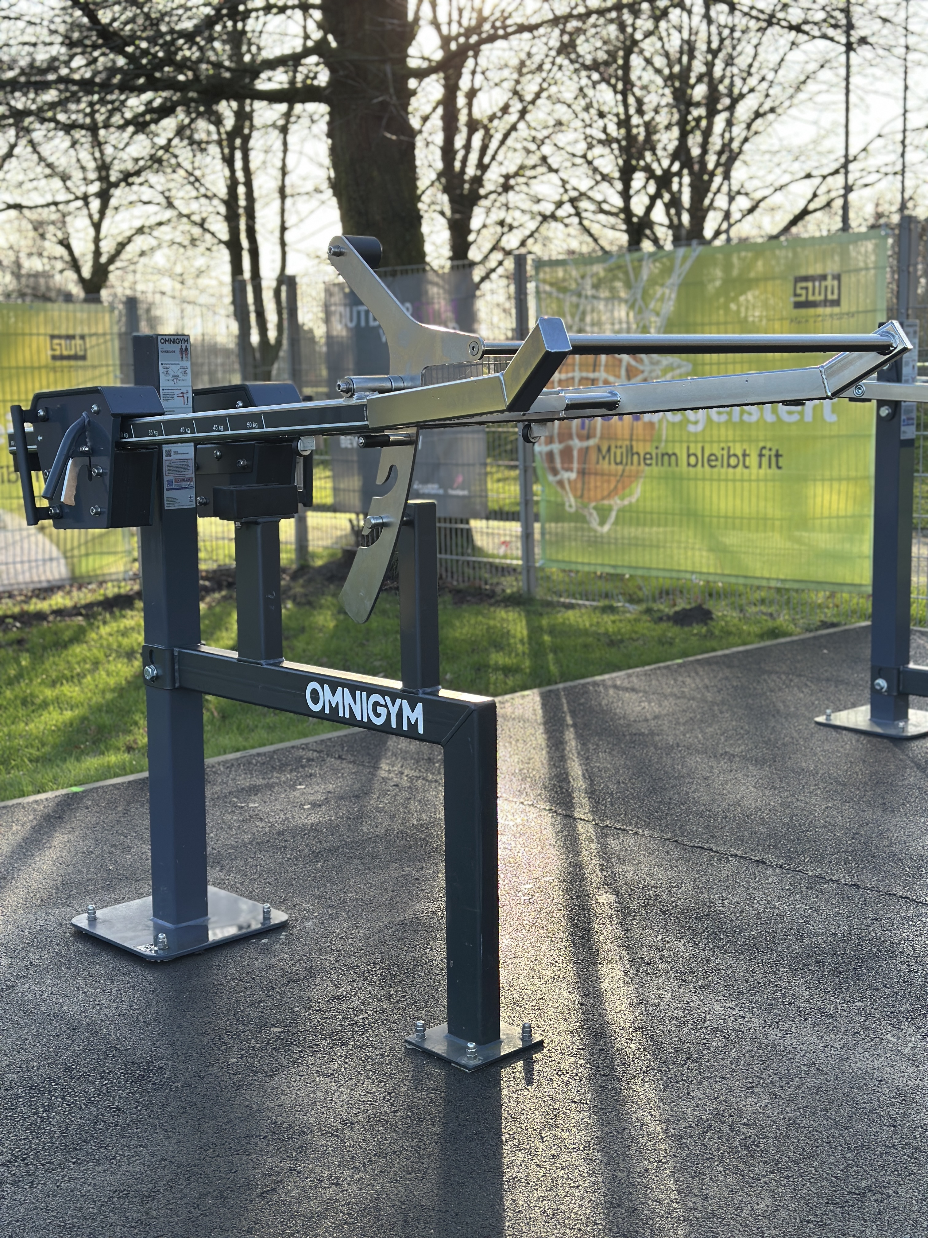 Ein Fitnessgerät am Outdoorgym Wenderfeld