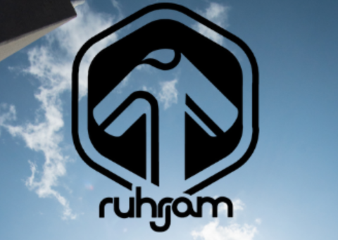 RuhrJam Logo vor blauem Himmel